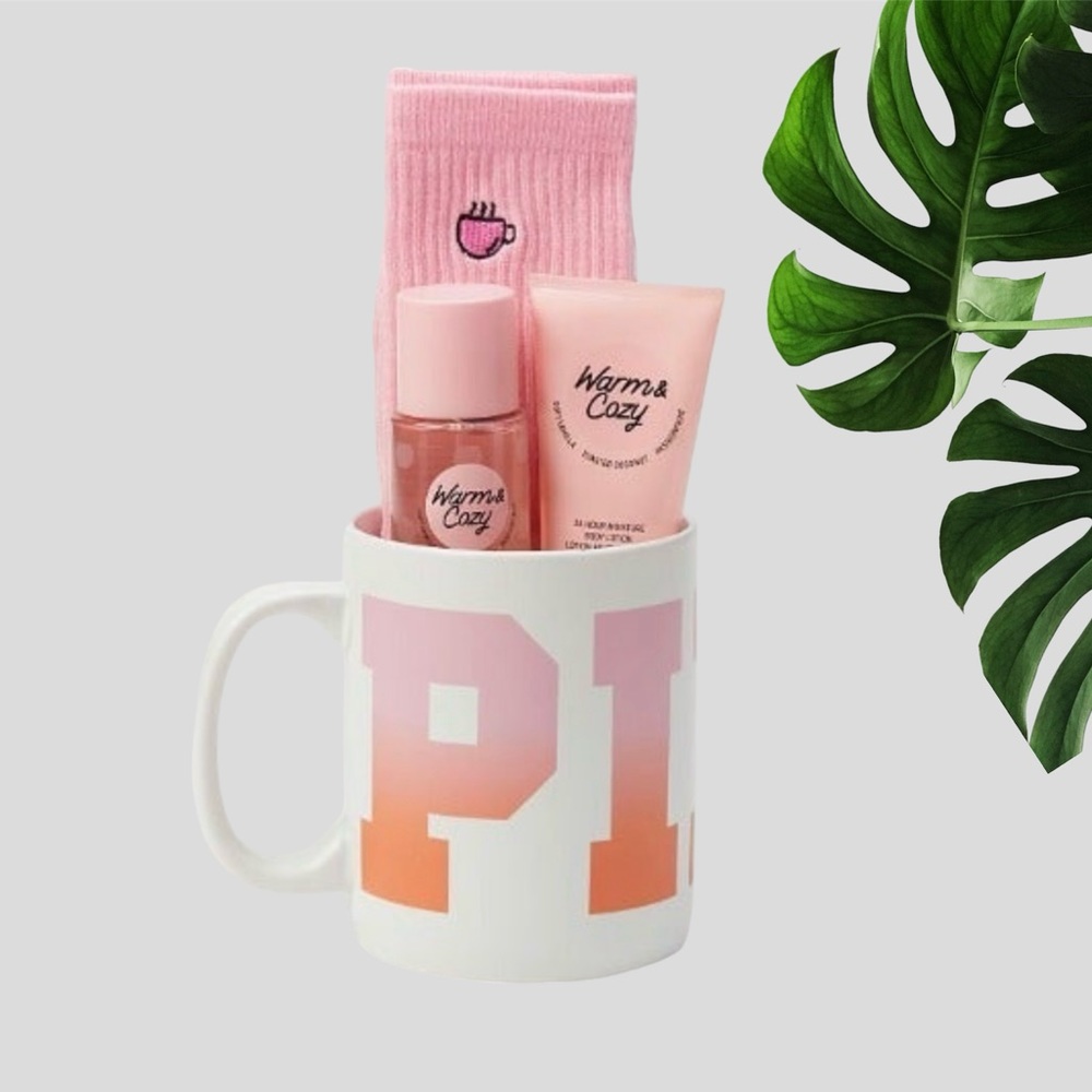 NEW VS PINK Mug Gift Set. Warm & Cozy. Socks, Mug, Lotion and Mist